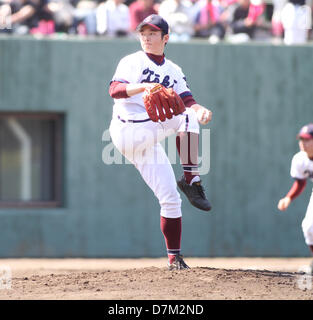 Yuki Matsui (Toko Gakuen), 3. Mai 2013 - Beseball: Yuki Matsui von Toko Gakuen Stellplätze während der Kanagawa Präfektur High School Baseball Spring Turnier Halbfinale Spiel zwischen Nichidai-Fujisawa 1-11 Toko Gakuen Hodogaya Kanagawa Shimbun-Stadion in Yokohama, Kanagawa, Japan. (Foto von Katsuro Okazawa/AFLO) Stockfoto