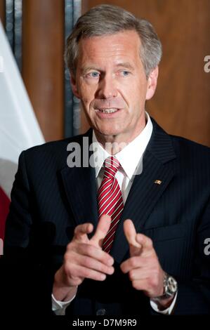 Ehemaliger Bundespräsident Christian Wulff spricht in das Neues Rathaus in Hannover, 10. Mai 2013. Wulff gab eine Rede während der 49. jährliche Treffen der Verband Deutsch-japanischen Gesellschaften (Verband der deutsch-japanischen Unternehmen). FOTO: HOLGER HOLLEMANN Stockfoto