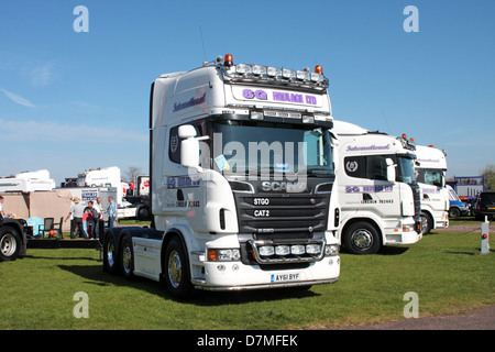 Scania R620 Zugmaschine Einheit AY61 BYF auf dem Display auf die 2013 TruckFest East Of England Showground Peterborough UK Stockfoto