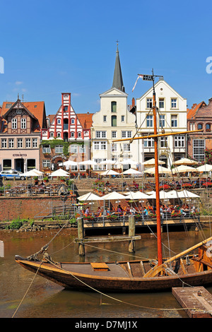 Weist, historischen Stadtplatz in Lüneburg, Lüneburg, Niedersachsen, Deutschland Stockfoto