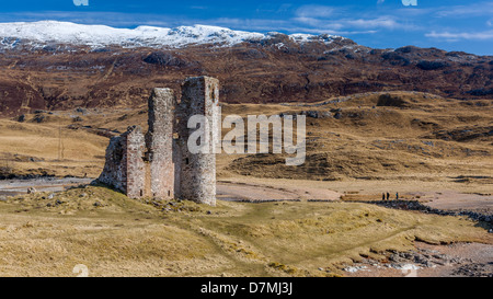 Ardvreck Castle, Ruine der Burg aus dem 16. Jahrhundert, Loch Assynt in Sutherland, Nord West Highland, Schottland Stockfoto