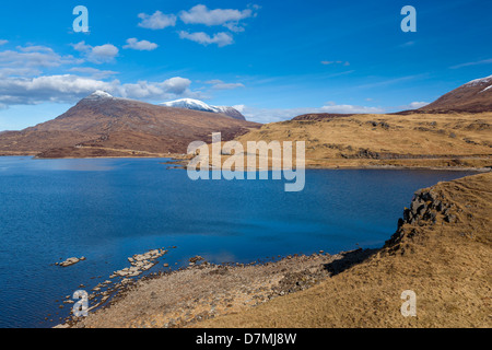 Loch Assynt in Sutherland, North West Highland, Schottland, UK, Europa. Stockfoto