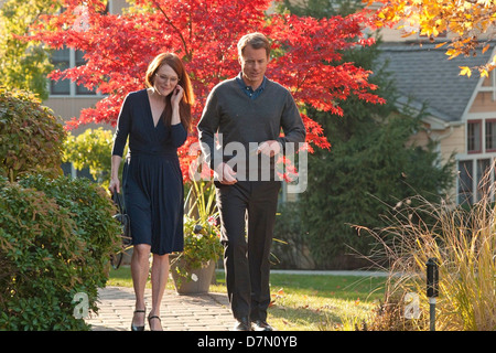 DIE englischen Lehrer 2013 Tribeca Films Produktion mit Julianne Moore und Greg Kinnear Stockfoto