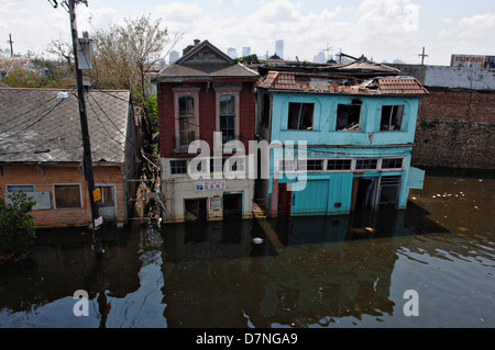 Ansicht von massiven Überschwemmungen und Zerstörung in der Nachmahd des Hurrikans Katrina 6. September 2005 in New Orleans, Louisiana Stockfoto