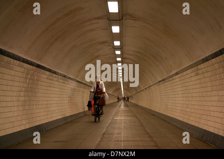 St. Anna Fußgängertunnel Antwerpen-Belgien Stockfoto