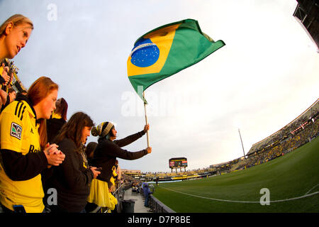 11. Mai 2013 - Columbus, OH - 11. Mai 2013: Columbus Crew Fans während der Major League Soccer match zwischen die Colorado Rapids und die Columbus Crew bei Columbus Crew Stadium in Columbus, OH Stockfoto