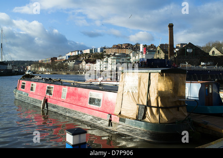 dh Floating Harbour HOTWELLS BRISTOL Canal Boot schwimmende Dock Und Hotwells Gebäude england großbritannien Stockfoto