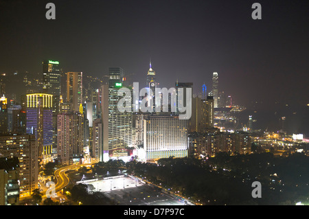 dh CAUSEWAY BAY HONG KONG Wolkenkratzer Gebäude Causeway Bay Nacht Skyline Stockfoto