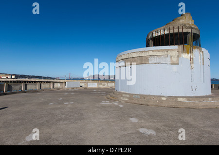 Hufeisenförmige Municipal Pier am Aquatic Park Historic District, San Francisco, Kalifornien, USA. Stockfoto