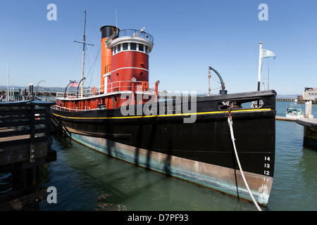 Dampf Schlepper HERCULES vertäut am Hyde Street Pier, Fishermans Wharf, San Francisco, Kalifornien, USA. Stockfoto