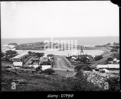 Dieses Bild aus der Sammlung des Powerhouse Museums zeigt den Hafen in Kiama, Australien, und bietet einen historischen Blick auf die maritime Umgebung der Region. Das Bild zeigt die Bedeutung des Hafens für Handel und Transport in der Region. Stockfoto