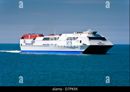 Stenaline Stena Explorer HSS Autofähre von Holyhead Anglesey North Wales Uk, Ireland Stockfoto