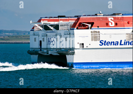 Stenaline Stena Explorer HSS Autofähre von Holyhead Anglesey North Wales Uk, Ireland Stockfoto