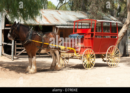 Eine Postkutsche und Clydesdale Zugpferd Stockfoto