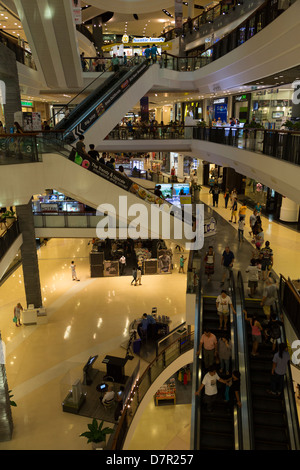 Innen Central Festival Shopping-Mall in Pattaya, Thailand Stockfoto