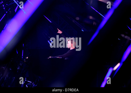 DJ Ferry Corsten am Arbeitsplatz in der Trance Energy Stockfoto