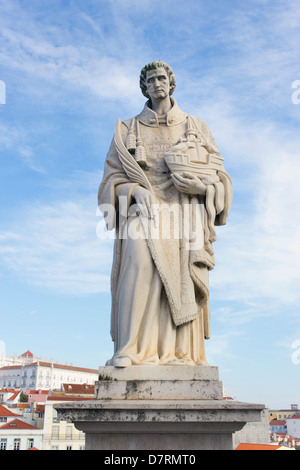 Stadtteil Alfama, Lissabon, Portugal. Statue von Sao Vicente. Stockfoto