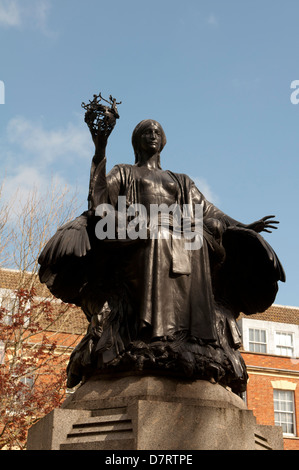 Krieg-Denkmal, King Square, Bridgwater, Somerset, England, UK Stockfoto