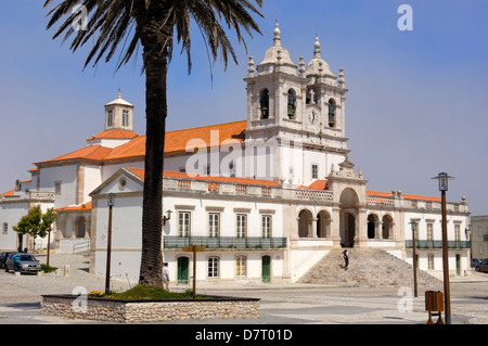 Nazare, Nossa Senhora da Nazare Kirche, Kirche unserer lieben Frau von Nazare, Sitio, Leiria Halbin. Estremadura. Portugal Stockfoto