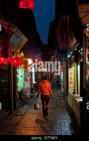 Nachts in der antiken Stadt Zhujiajiao, Shanghai Stockfoto