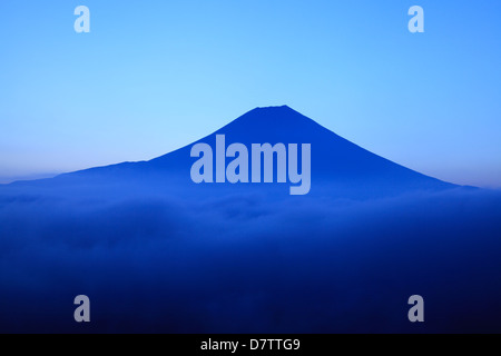 Fuji und Meer der Wolken Stockfoto