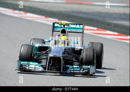 Montmelo, Spanien. 12. Mai 2013. Lewis Hamilton (GBR), Mercedes F1 W04 während der Formel 1 Grand Prix von Spanien auf dem Circuit de Catalunya Rennen verfolgen in Montmelo in der Nähe von Barcelona, SpainCredit: Kolvenbach/Alamy Live News Stockfoto