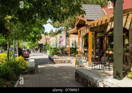 Innenstadt in das Dorf von Big Bear Lake, Kalifornien, USA Stockfoto