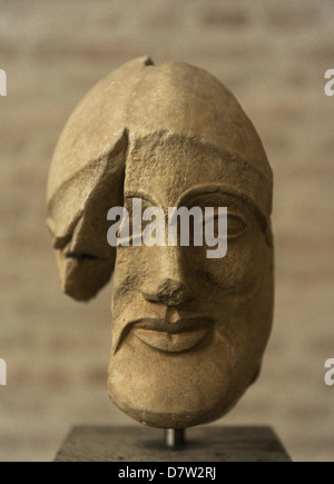 Der Ostgiebel Gruppe der Tempel von Ägina. Leiter der Bogenschütze. Rund 480 BC. Glyptothek Museum. München. Stockfoto