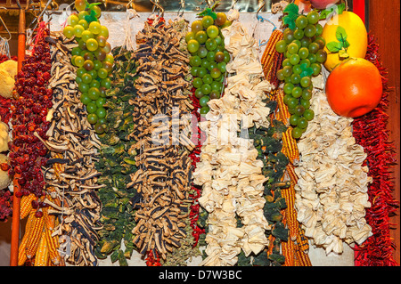 Getrocknetes Gemüse, ägyptischen Basar, Istanbul, Türkei Stockfoto