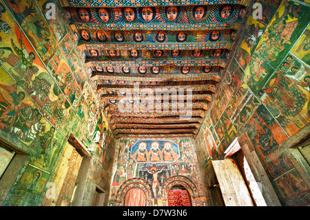 Alte Wandmalereien im Innern der Kirche Debre Birhan Selassie, Gondar, Äthiopien Stockfoto