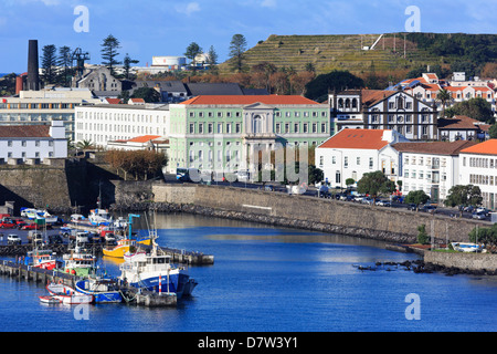 Angelboote/Fischerboote im Hafen von Ponta Delgada Stadt, Insel Sao Miguel, Azoren, Portugal Atlantik Stockfoto