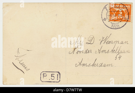 Rückseite der niederländischen Postkarte mit Stempel, geschrieben im Jahre 1928 Stockfoto