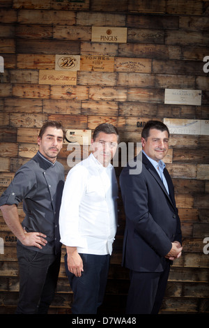 Das Restaurant El Celler de Can Roca in Girona im Jahr 2013 wurde das beste Restaurant der Welt gekürt. Das Roca Brüdern Porträt Stockfoto