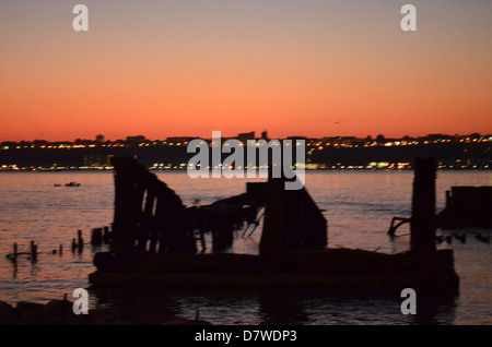 Sonnenuntergänge auf dem Hudson River New York City Stockfoto