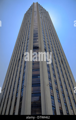Die Colpatria Turm in Bogotá, Kolumbien Stockfoto