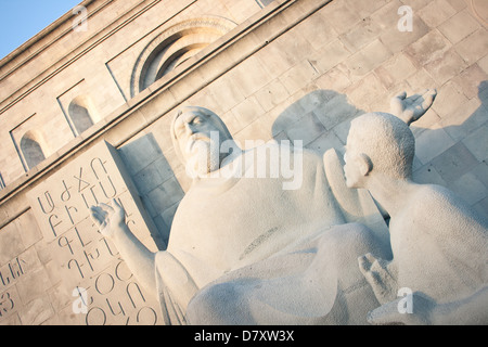 Die Statue des Mesrop Mashtots vor Matenadaran, Eriwan, Armenien Stockfoto