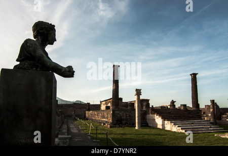 Ruinen des Apollo-Tempels in Pompeji, Italien Stockfoto