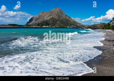 Telendos Insel gesehen von Kalymnos, Griechenland Stockfoto