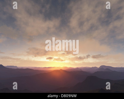 Über ländlichen Bergen aufgehende Sonne Stockfoto