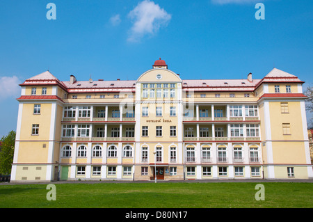 Hotelova Skola Hotel-Industrie-Gymnasium Marianske Lazne aka Marienbad Stadt Karlovy Vary Thermenregion Tschechische Republik Europa Stockfoto