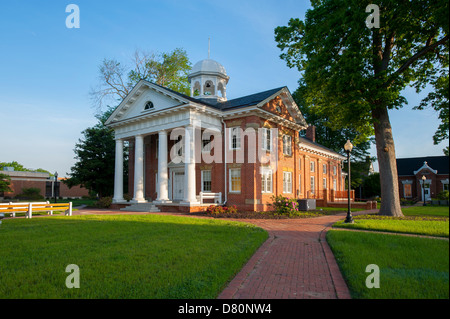 USA Chesterfield Virginia VA alte 1917 Gerichtsgebäude noch gebräuchlich Stockfoto