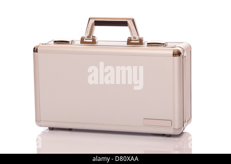 Silber metallic Koffer isoliert auf weißem Hintergrund Stockfoto