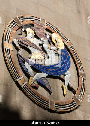 Detail, durchbrochenen Plaque, Tanz, Drama und Lied, Radio City Musik Hall, das Rockefeller Center, New York City Stockfoto