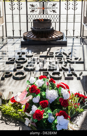 Das Grab des unbekannten Soldaten in Piłsudski-Platz in Warschau, Polen Stockfoto