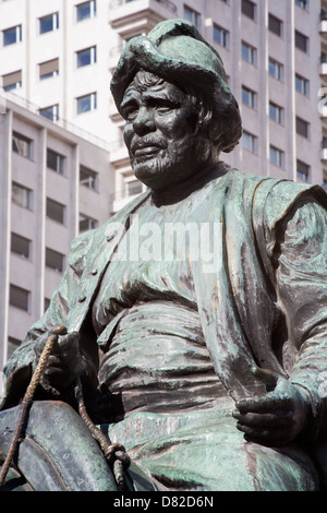 MADRID - März 10: Sancho Panza Statue vom Cervantes-Denkmal Stockfoto