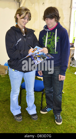 Lisa Kelly und Ciaran Kelly-Hughes Truckfest 2011 im Royal Highland Centre in Edinburgh, Schottland Ingilston - 06.08.11 Stockfoto