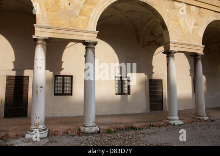 Äußere Details des Castello di San Giorgio in Mantova (Mantua), Italien. Stockfoto