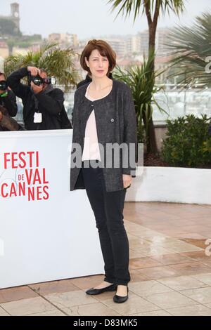 Schauspielerin Gina McKee besucht den Fototermin von "Jimmy P. (Psychotherapie A Plains Indian" während der 66. Internationalen Filmfestspiele von Cannes am Palais des Festivals in Cannes, Frankreich, am 18. Mai 2013. Foto: Hubert Boesl Stockfoto