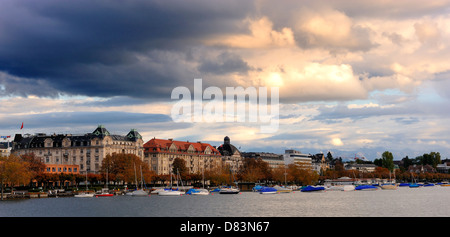 Der kleine Hafen am Zürichsee, Schweiz Stockfoto