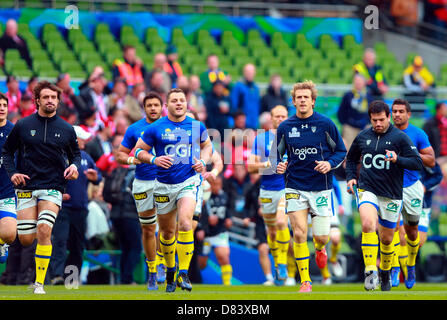 Dublin, Irland. 18. Mai 2013. Clermont Come Out zum Aufwärmen vor der Heineken-Cup-Finale zwischen ASM Clermont Auvergne und Toulon aus der das Aviva Stadion. Bildnachweis: Aktion Plus Sportbilder / Alamy Live News Stockfoto